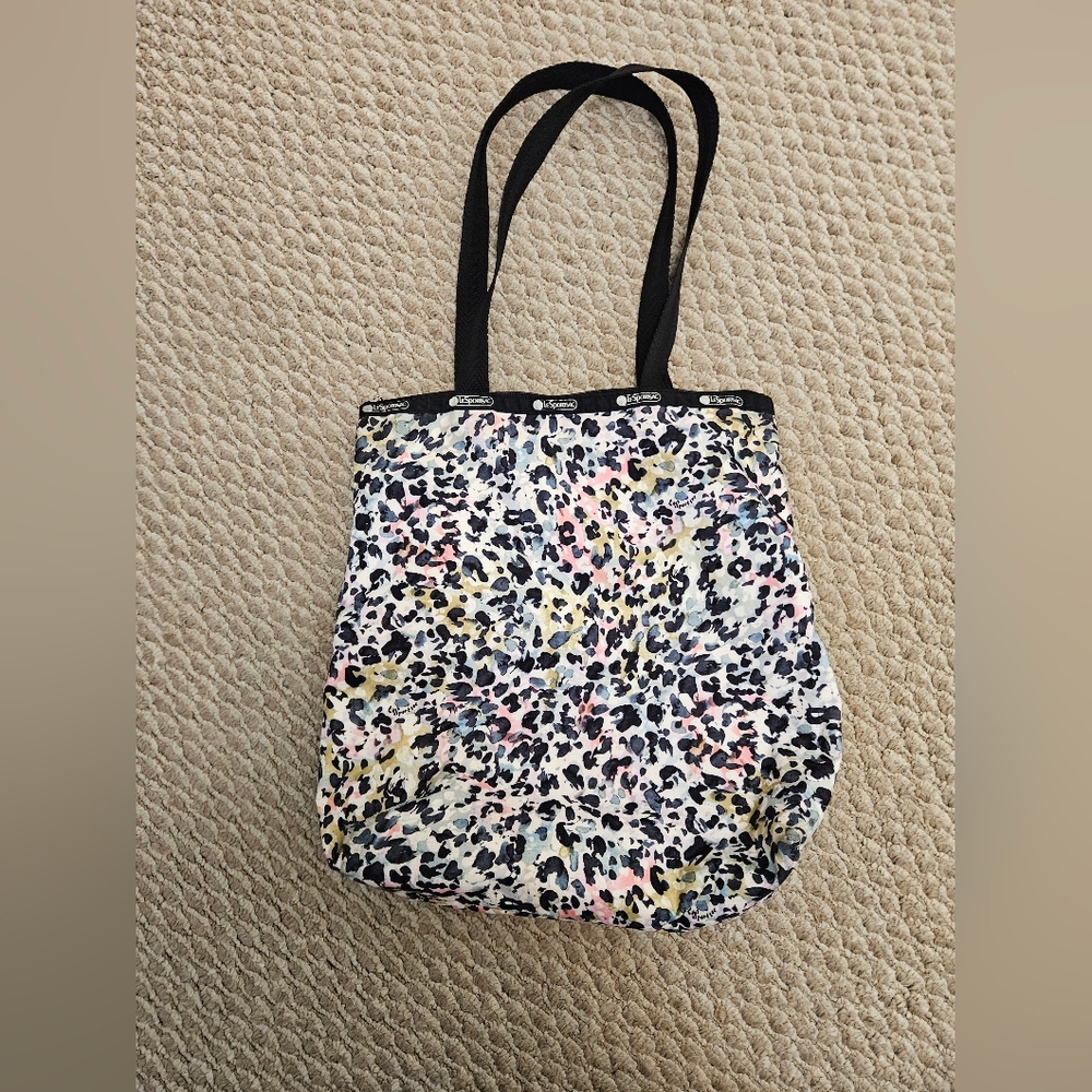 Lesportsac Leopard Print Easy Magazine Tote